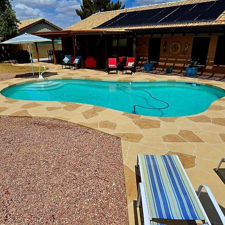 Cozy Home With Pool, Fire Table, Bbq, Rv Parking Mesa Kültér fotó